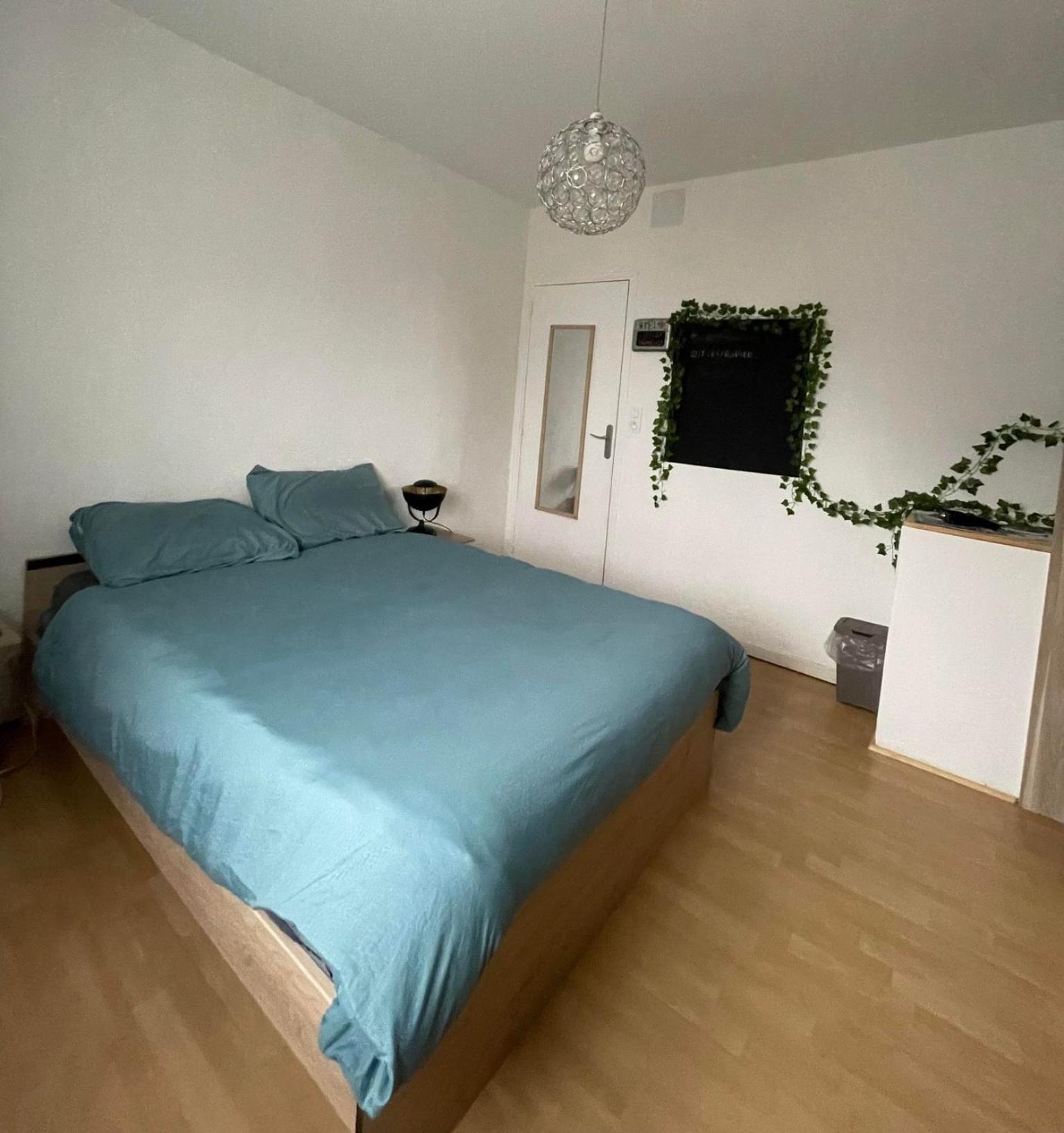 Le Ranch - Chambres Privees - Proche Centre Ville Reims Kültér fotó